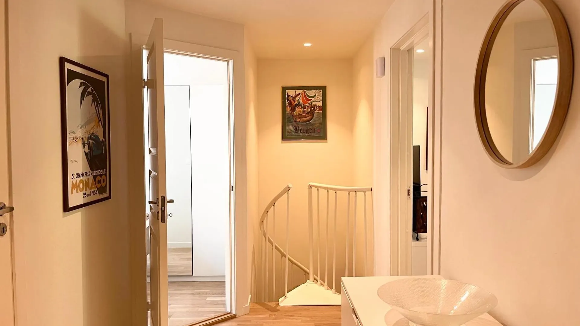Urban Retreat, Traditional Wooden House In Bergen 0*,